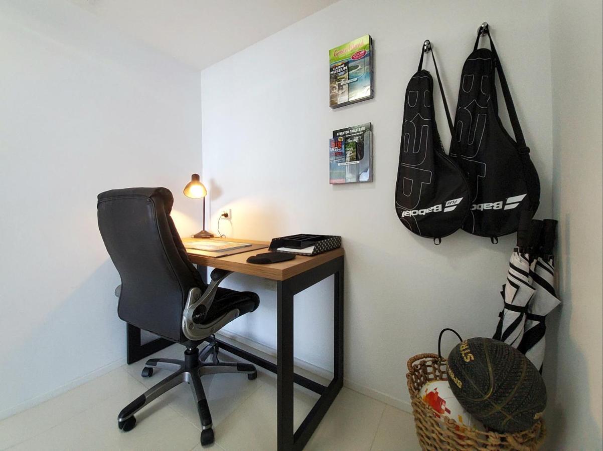 Cairns Luxury Seafront Apartment Exterior foto